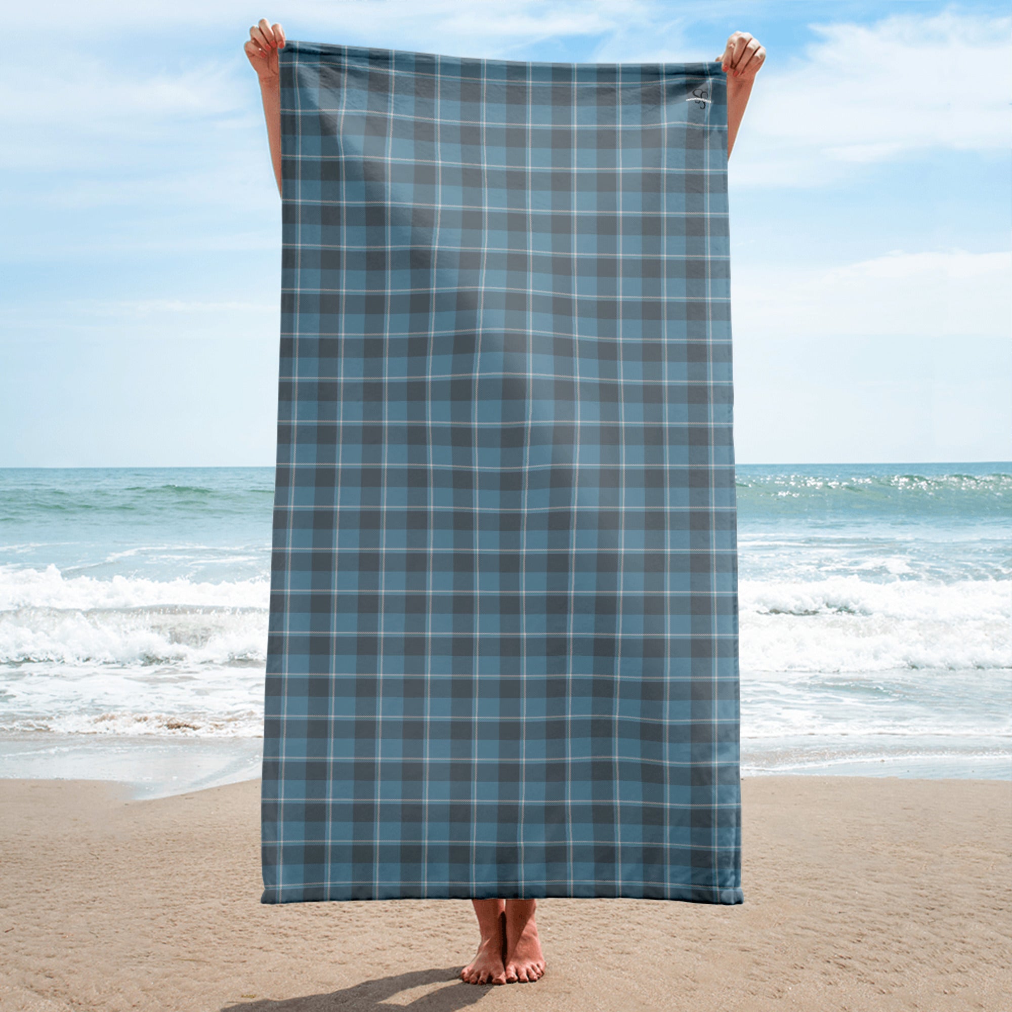 Hoki and Shuttle Gray Plaid Beach Towel - Scottish Squares