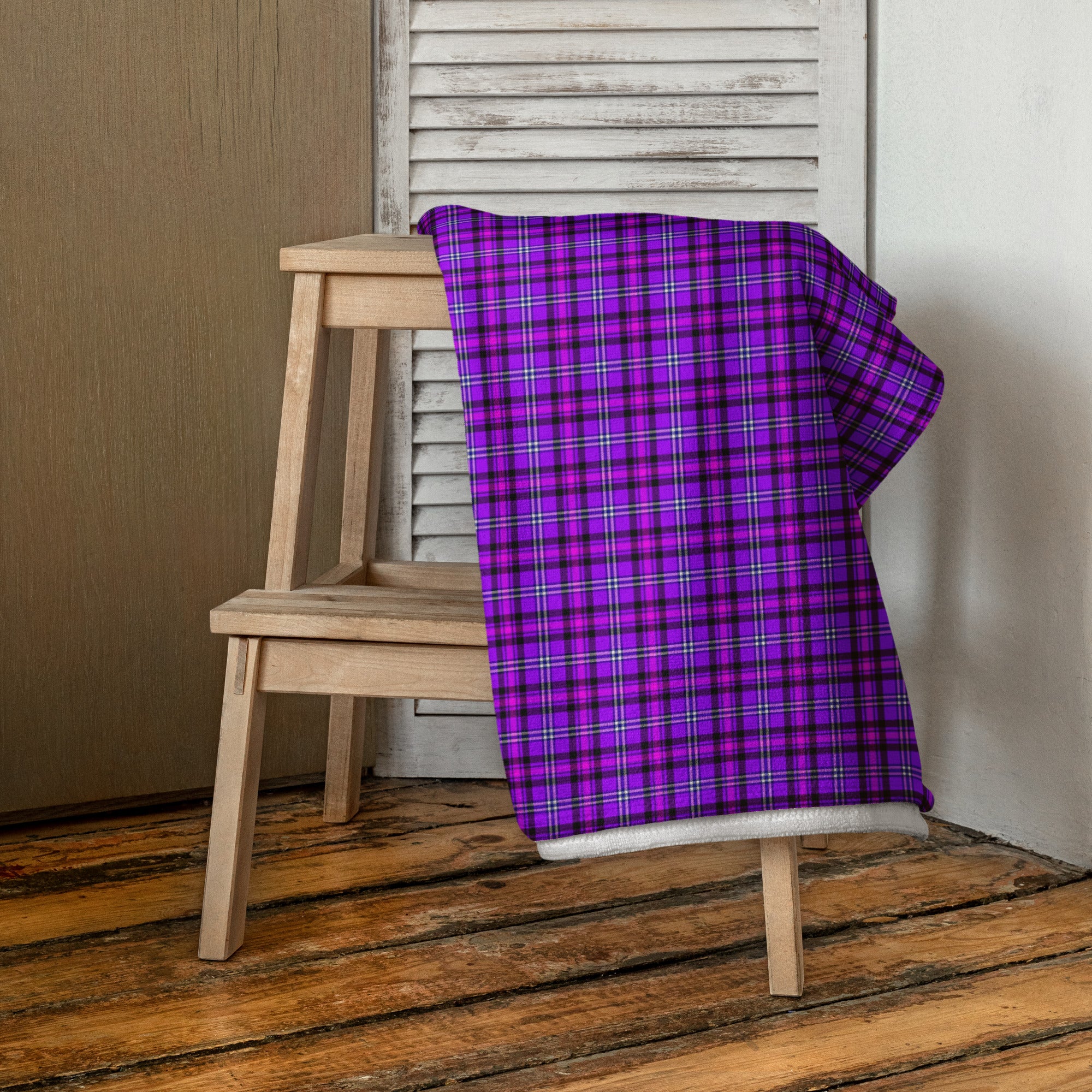 Electric Violet and Fuchsia Plaid Beach Towel - Scottish Squares