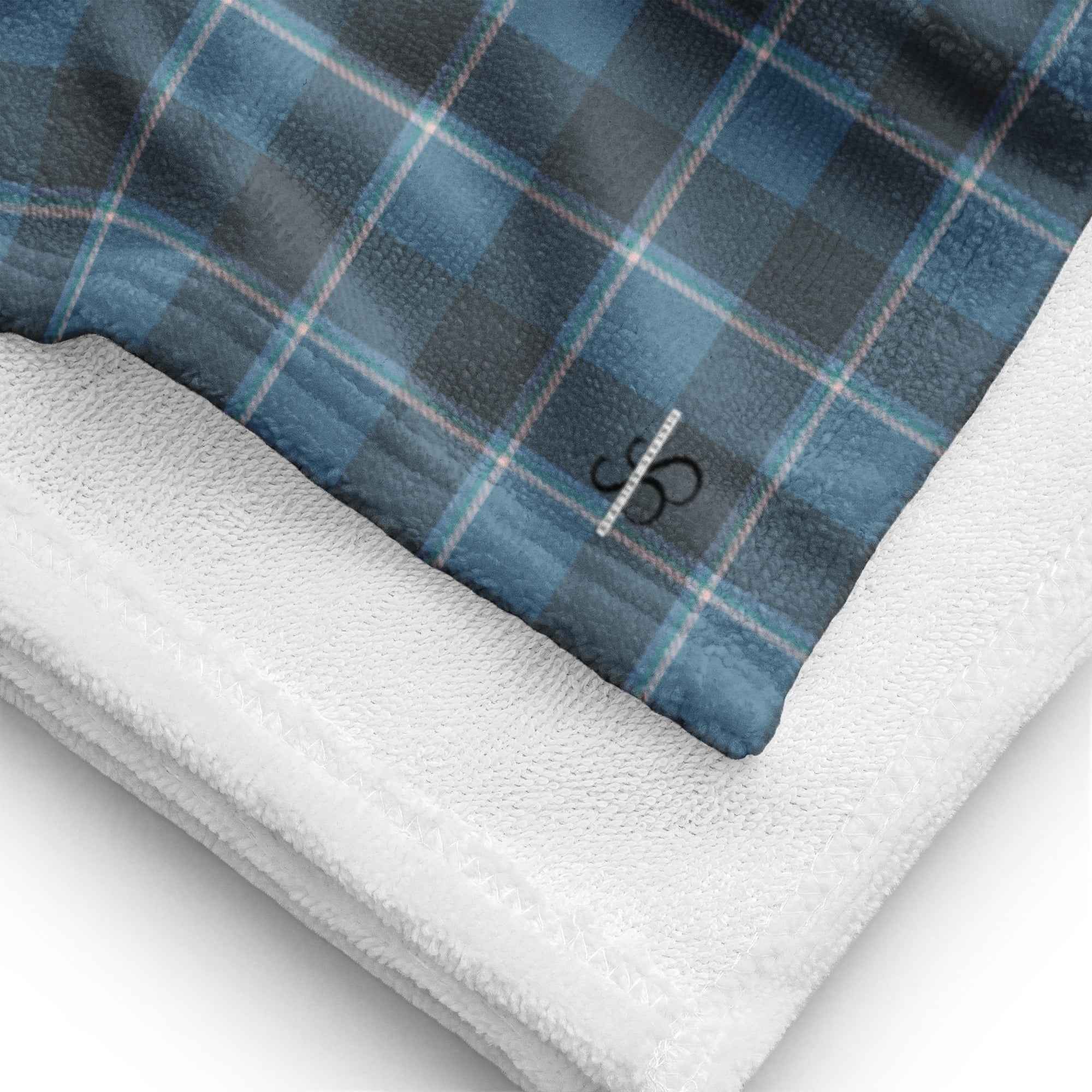 Hoki and Shuttle Gray Plaid Beach Towel - Scottish Squares