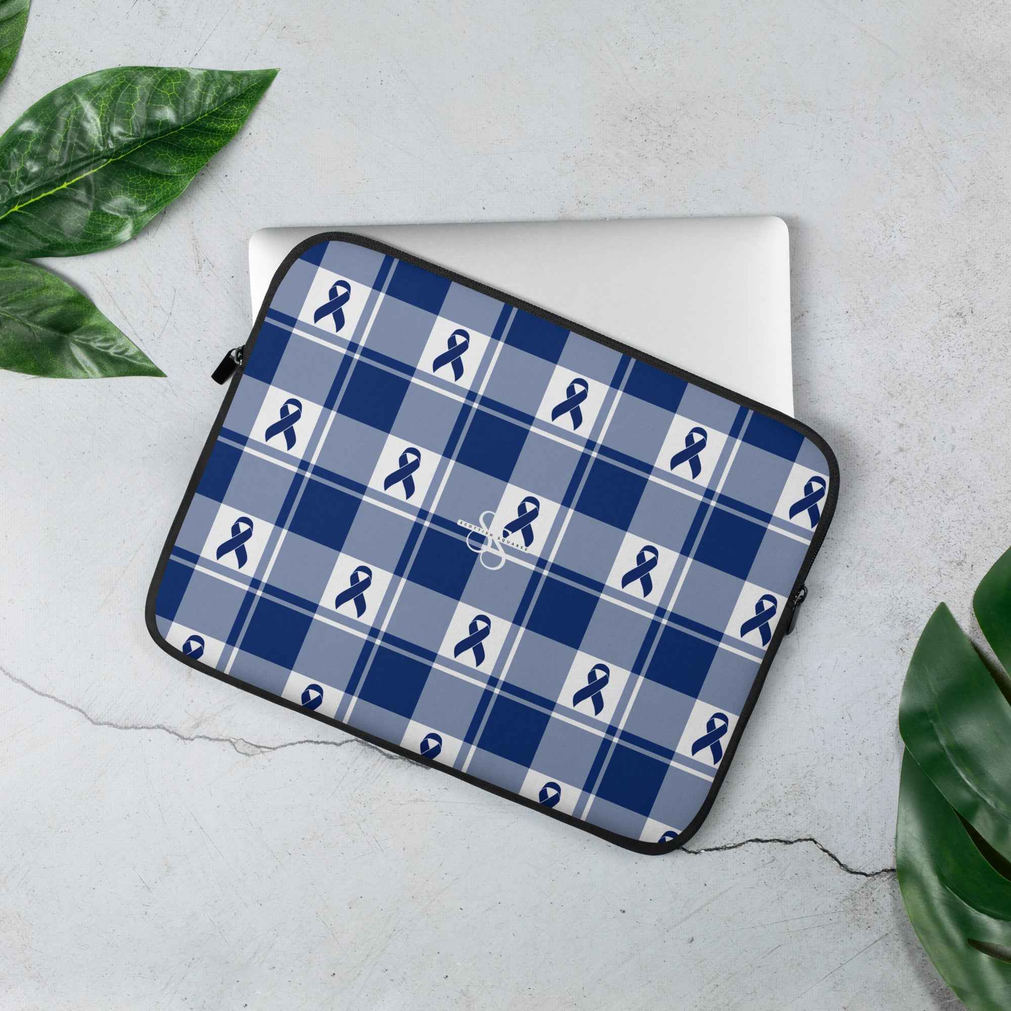 Laptop Sleeve Colorectal Cancer Awareness Plaid, Dark Blue Ribbon, Supportive Gift 13″ - Scottish Squares