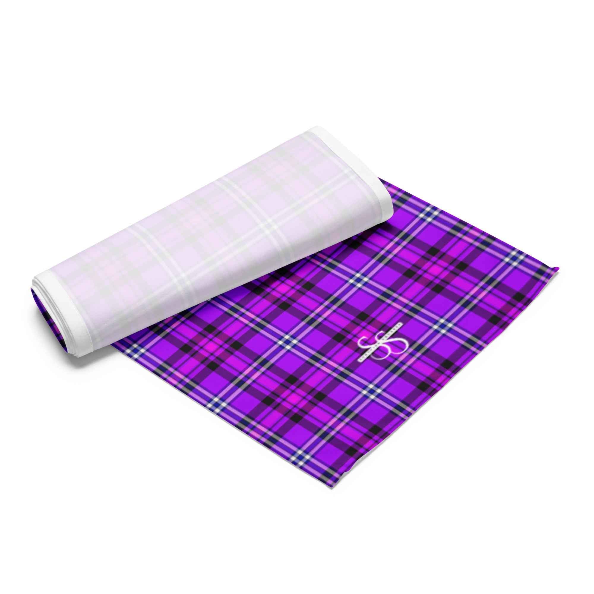 Table Runner Electric Violet and Fuchsia Plaid - Scottish Squares