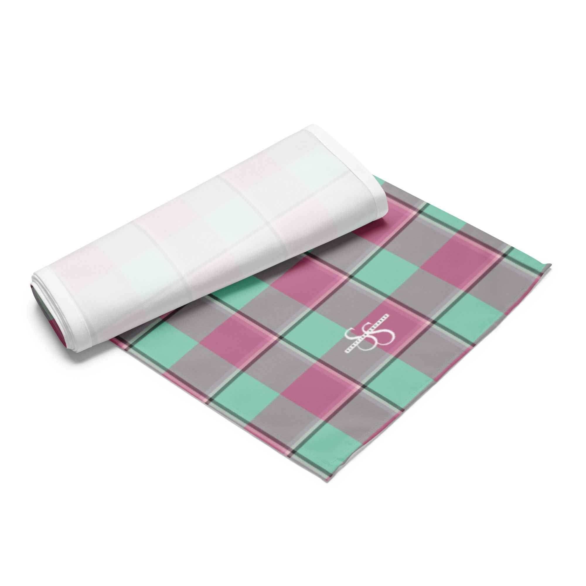 Table Runner Vista Blue and Turkish Rose Plaid - Scottish Squares