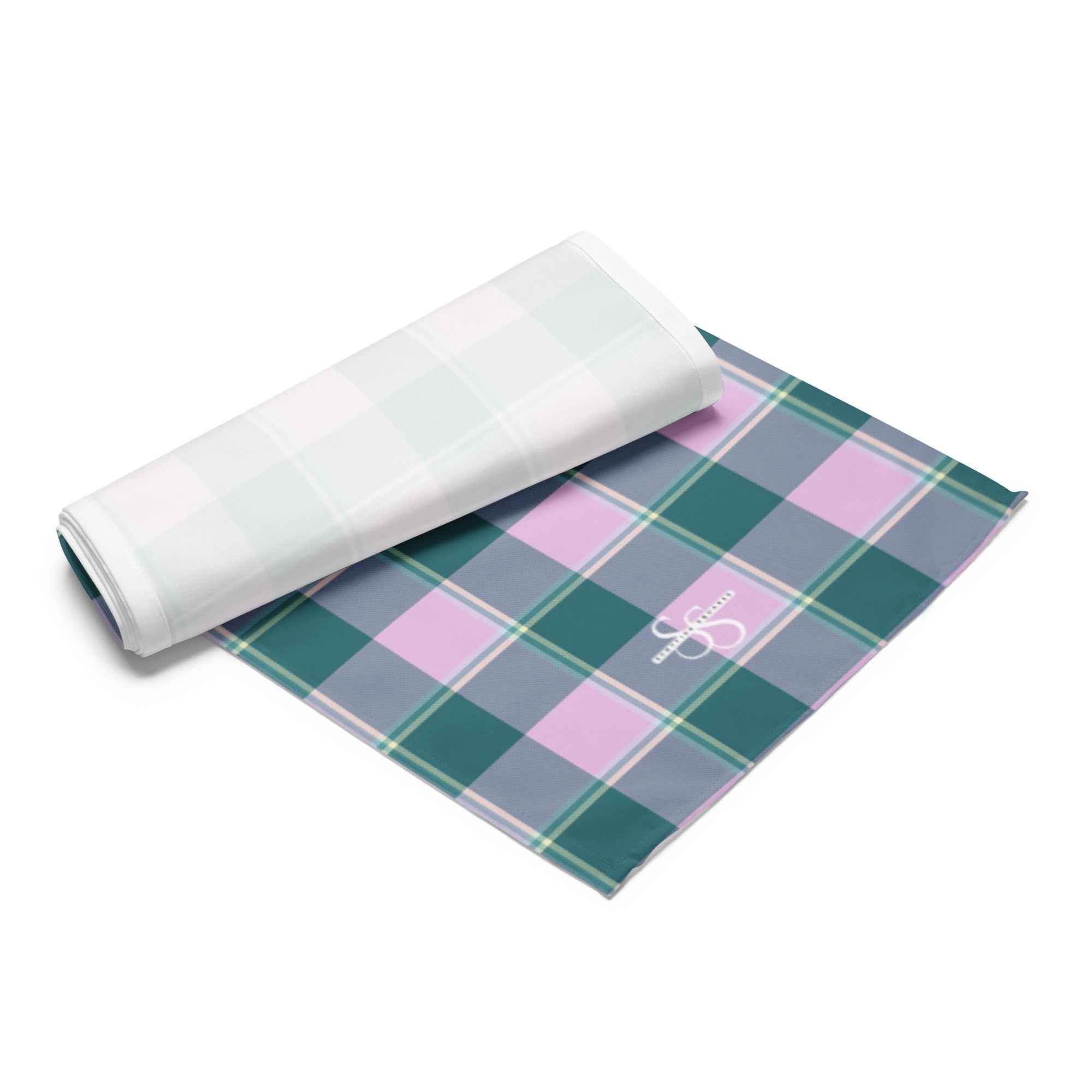 Table Runner Ming and Melanie Plaid - Scottish Squares